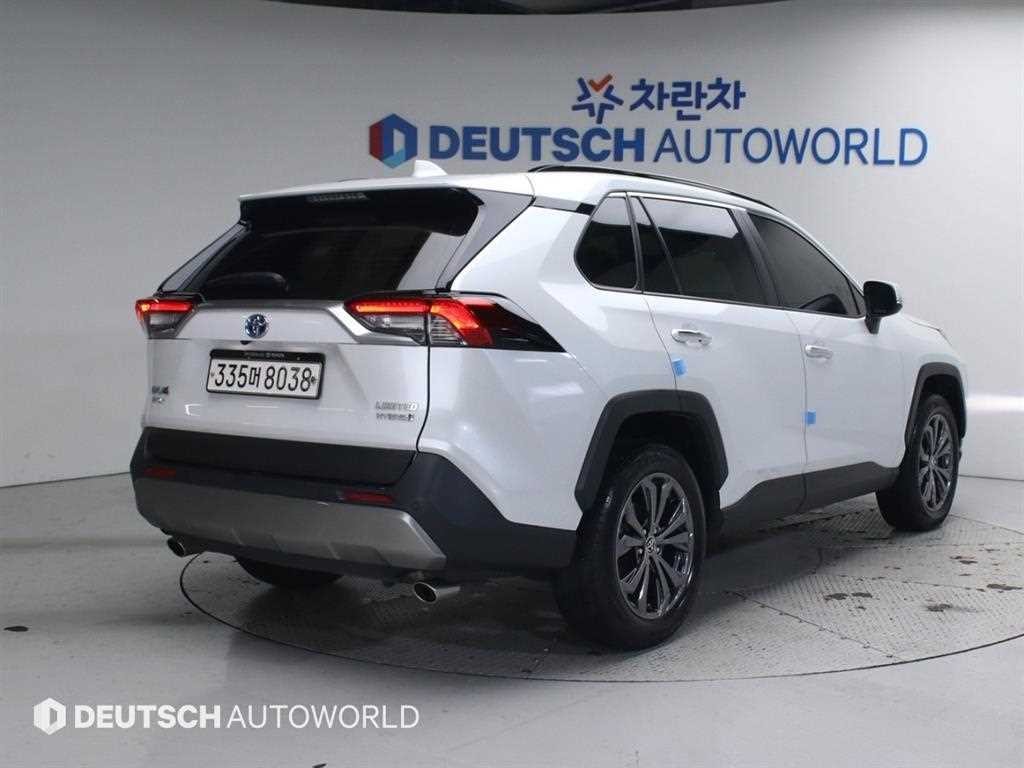 토요타 라브4 RAV4(5세대) 2.5 4WD 하이브리드 LTD 이미지 2