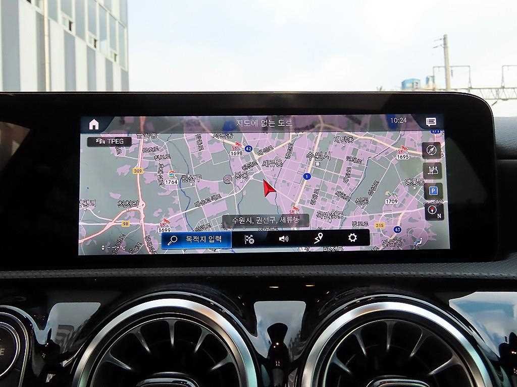 벤츠 A 클래스 A클래스 W177 AMG A35 4MATIC 세단 이미지 14