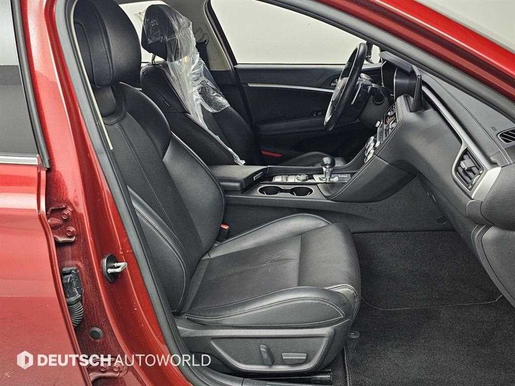 제네시스 G70 더 뉴 G70 가솔린 2.0T 4WD 이미지 10