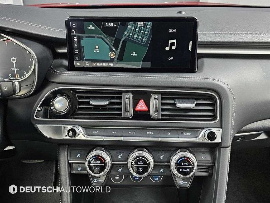 제네시스 G70 더 뉴 G70 가솔린 2.0T 4WD 이미지 14