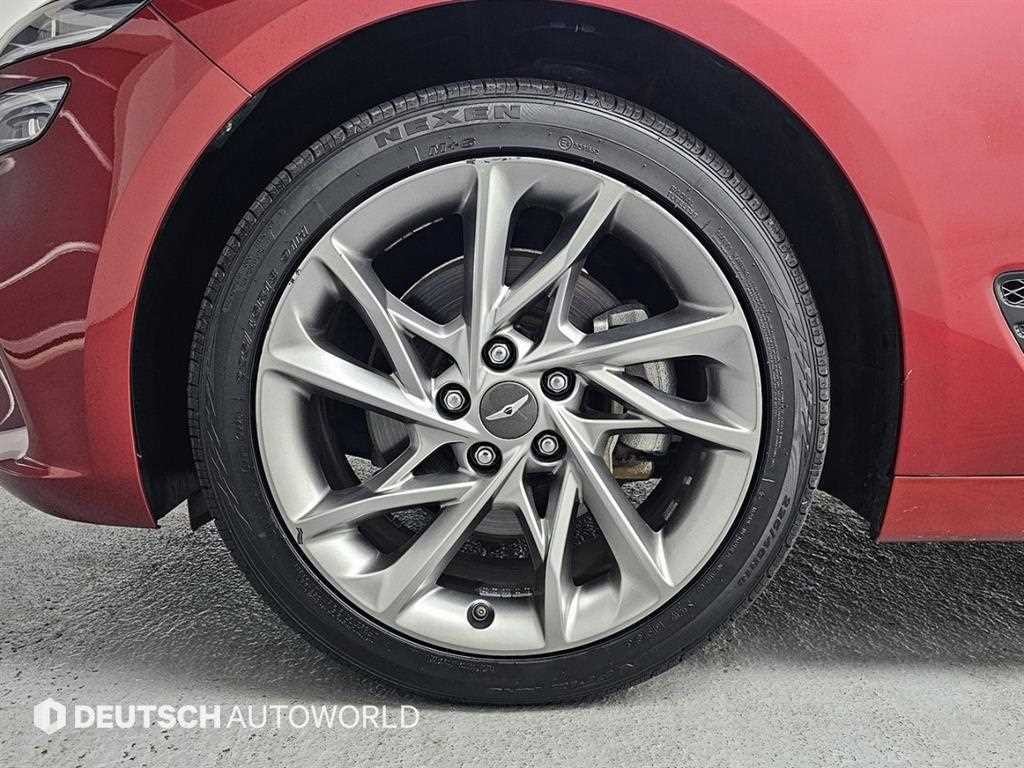 제네시스 G70 더 뉴 G70 가솔린 2.0T 4WD 이미지 5