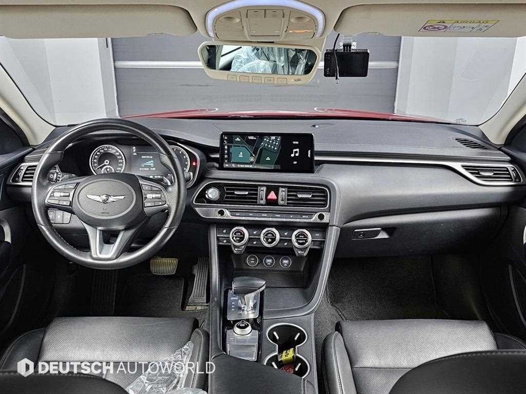 제네시스 G70 더 뉴 G70 가솔린 2.0T 4WD 이미지 7