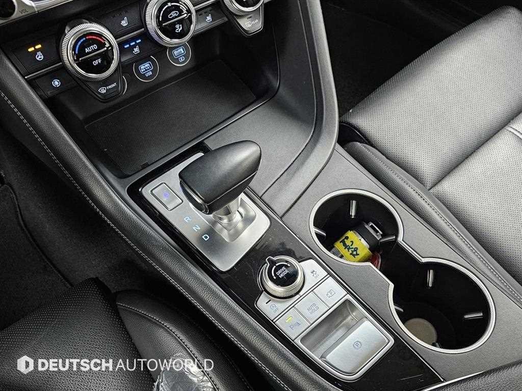 제네시스 G70 더 뉴 G70 가솔린 2.0T 4WD 이미지 9