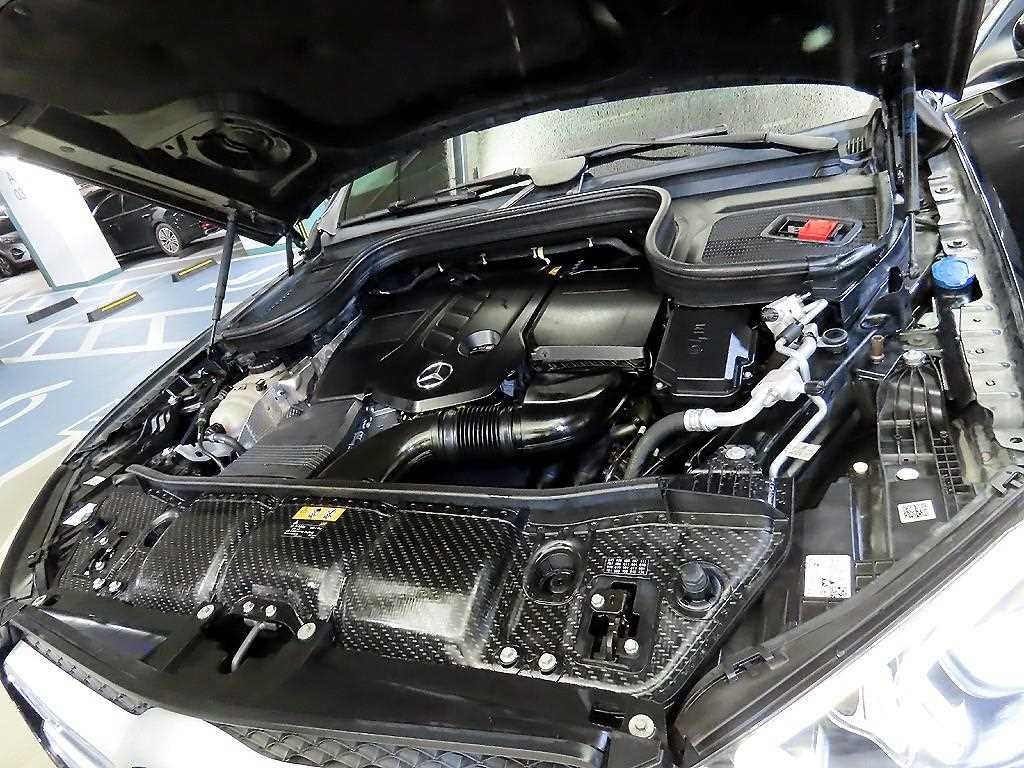 벤츠 GLE 클래스 GLE 클래스 W167 GLE 300d 4MATIC 이미지 19