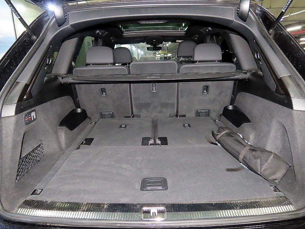 아우디 Q7 Q7 (4M) 45 TDI 콰트로 프리미엄 이미지 16
