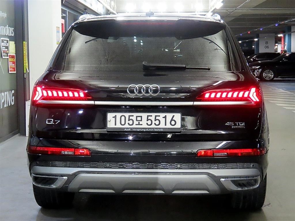 아우디 Q7 Q7 (4M) 45 TDI 콰트로 프리미엄 이미지 5