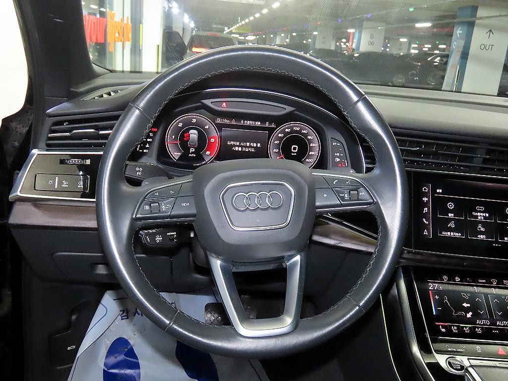 아우디 Q7 Q7 (4M) 45 TDI 콰트로 프리미엄 이미지 8