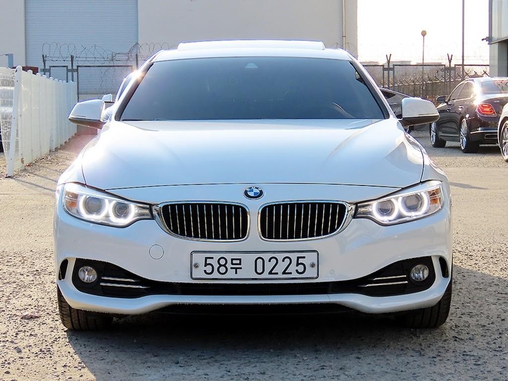 BMW 4시리즈 4시리즈 (F32) 420i 그란쿠페 럭셔리 이미지 1