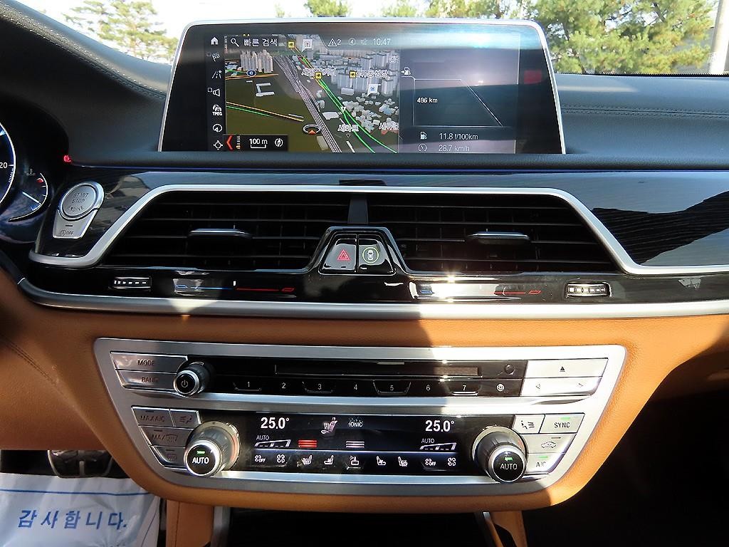 BMW 7시리즈 7시리즈 (G11) 740Li xDrive M SPORT 스포츠 이미지 12