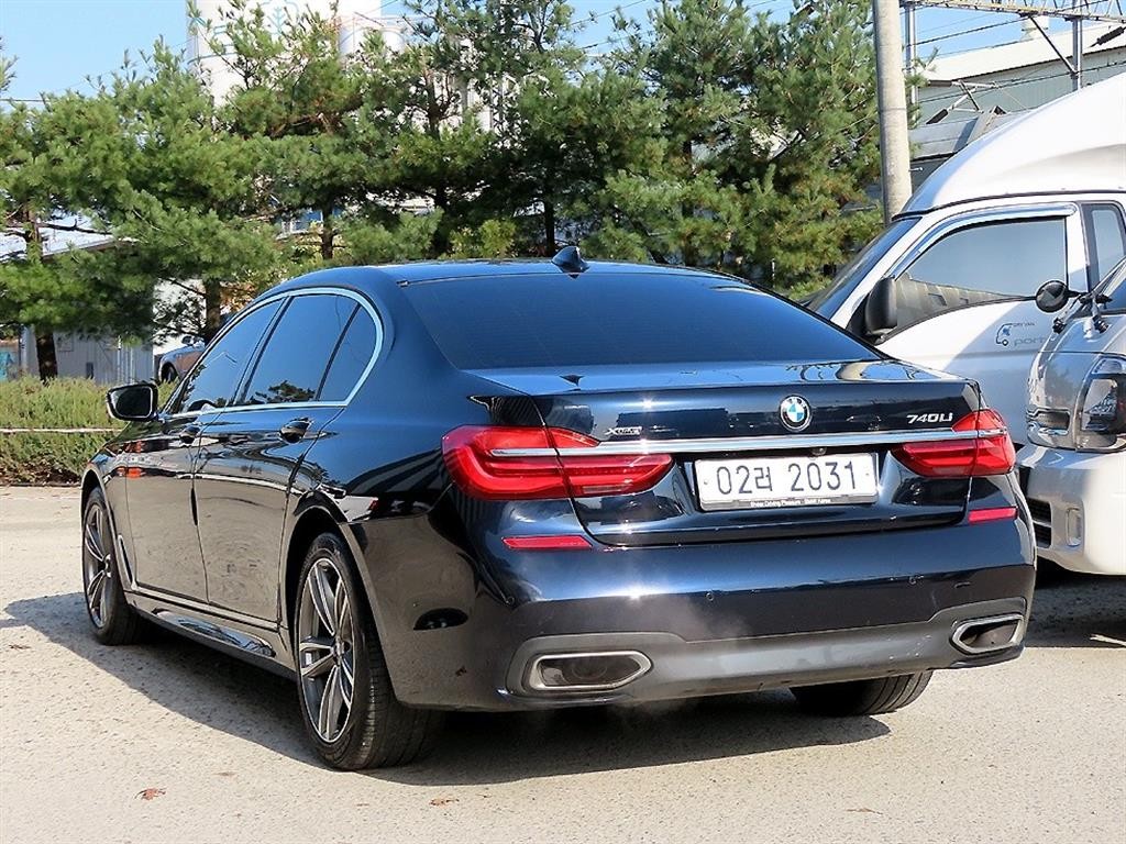 BMW 7시리즈 7시리즈 (G11) 740Li xDrive M SPORT 스포츠 이미지 3