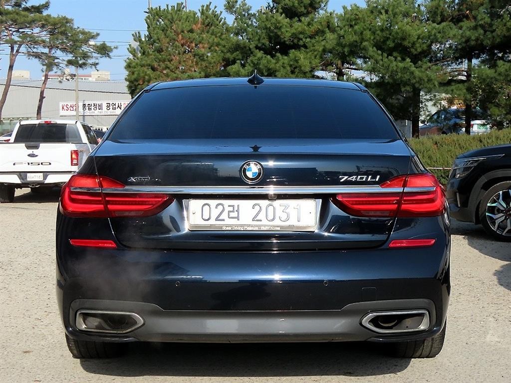 BMW 7시리즈 7시리즈 (G11) 740Li xDrive M SPORT 스포츠 이미지 4
