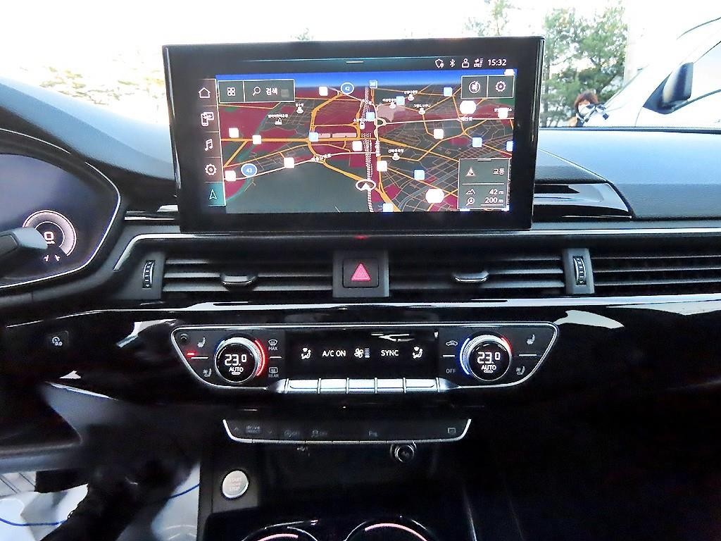 아우디 A4 A4 (B9) 40 TFSI 프리미엄 이미지 13