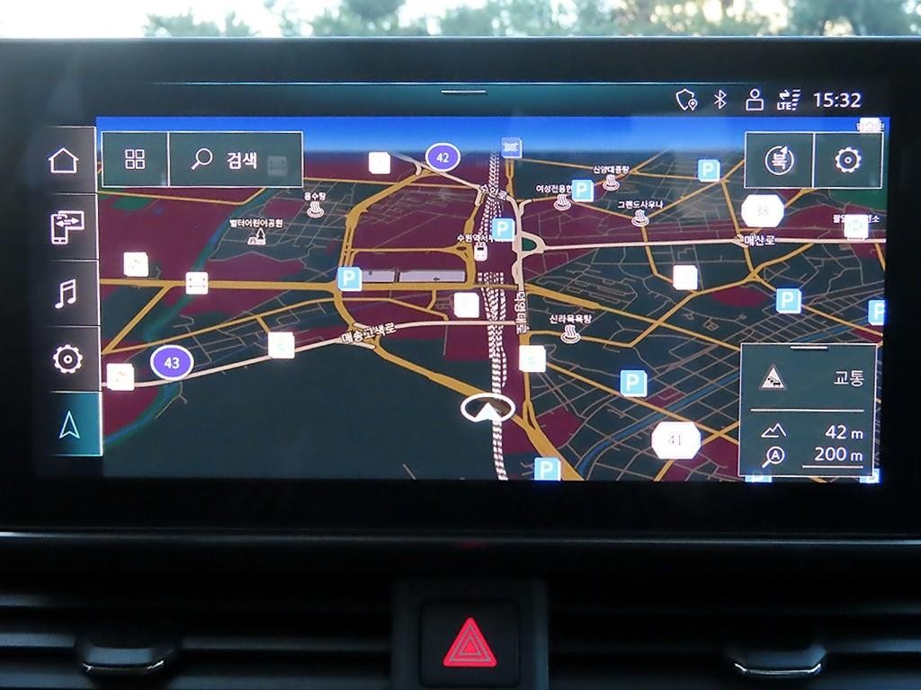 아우디 A4 A4 (B9) 40 TFSI 프리미엄 이미지 14