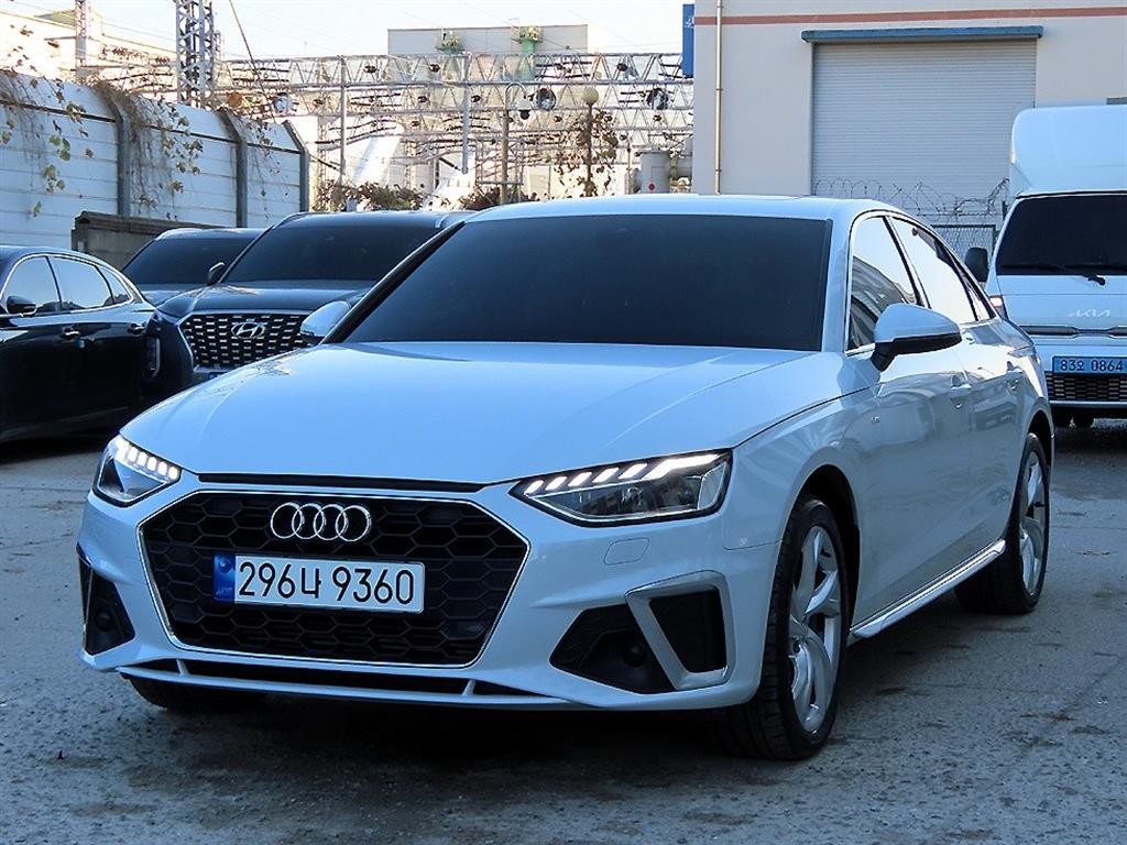 아우디 A4 A4 (B9) 40 TFSI 프리미엄 이미지 2