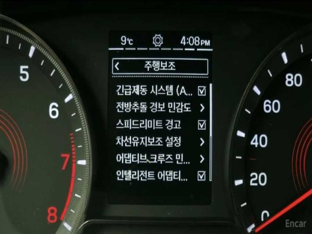 KG모빌리티(쌍용) 코란도 뷰티풀코란도 2WD 가솔린 1.5 C5 플러스 이미지 14