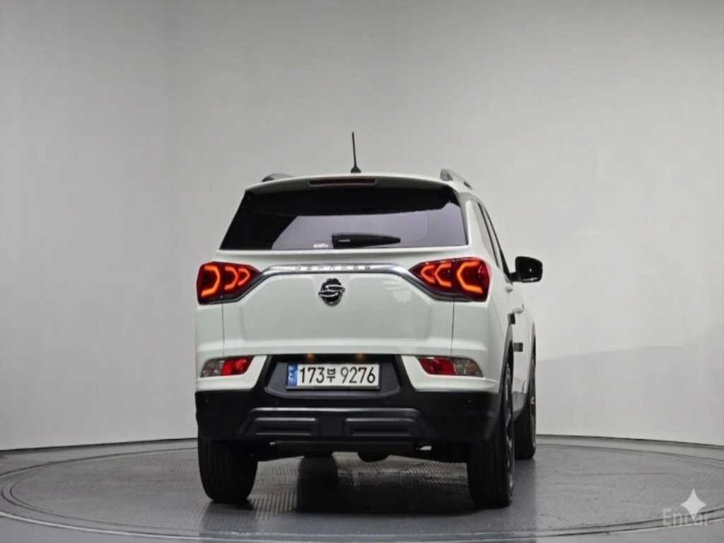 KG모빌리티(쌍용) 코란도 뷰티풀코란도 2WD 가솔린 1.5 C5 플러스 이미지 4