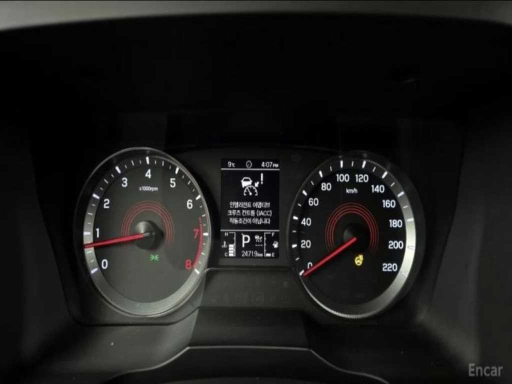 KG모빌리티(쌍용) 코란도 뷰티풀코란도 2WD 가솔린 1.5 C5 플러스 이미지 6
