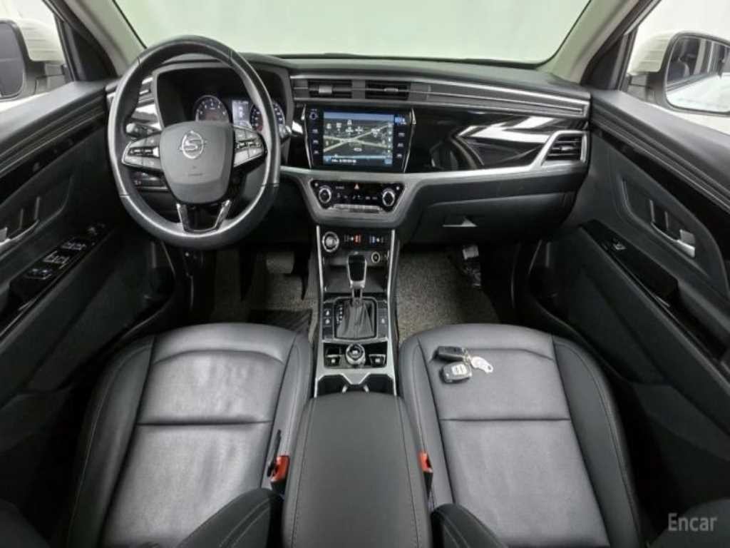 KG모빌리티(쌍용) 코란도 뷰티풀코란도 2WD 가솔린 1.5 C5 플러스 이미지 7