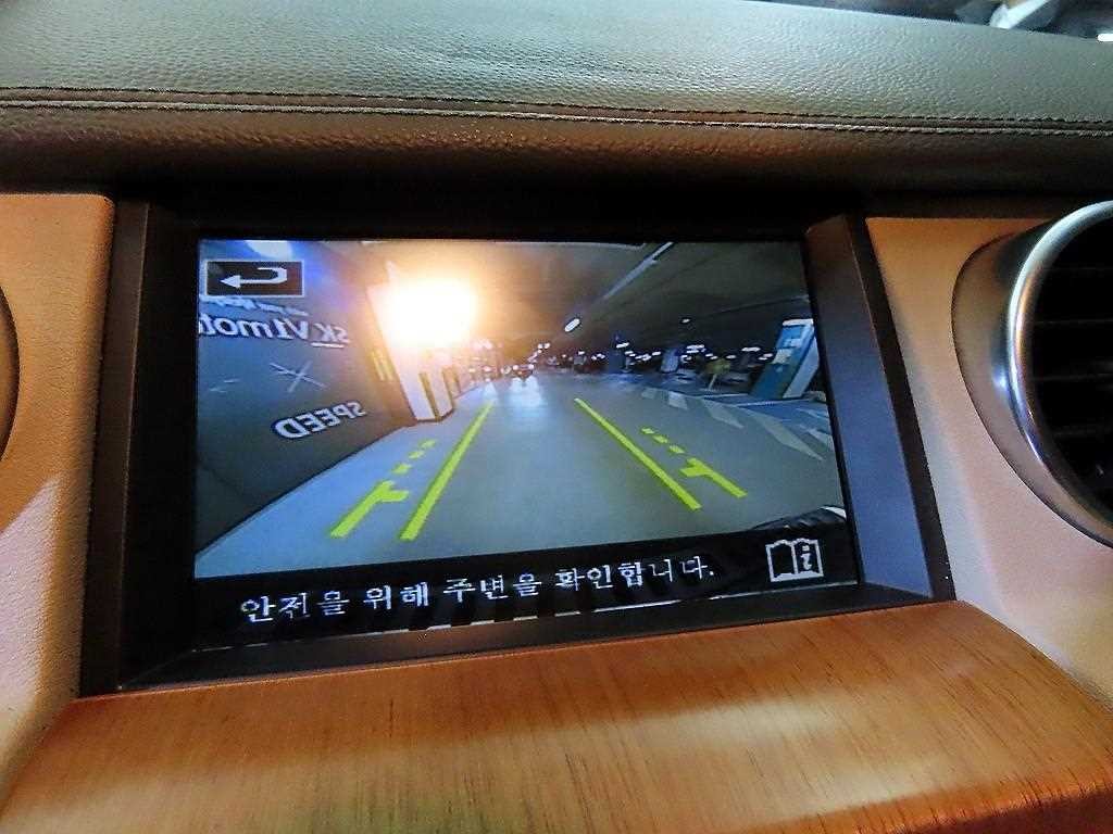 랜드로버 디스커버리 디스커버리4 3.0 SDV6 SE 이미지 14