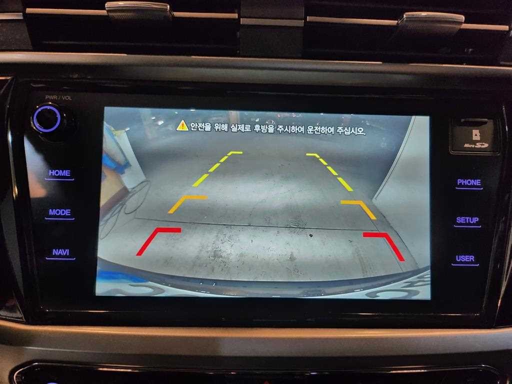 KG모빌리티(쌍용) 코란도 뷰티풀코란도 2WD 가솔린 1.5 C5 이미지 14