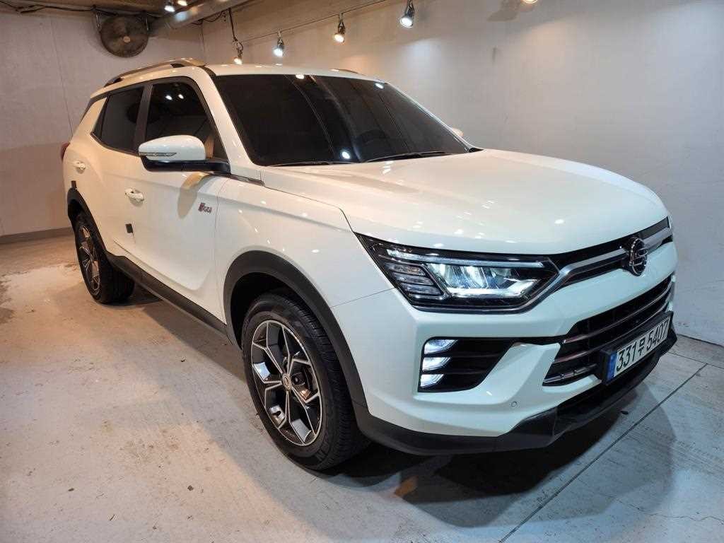 KG모빌리티(쌍용) 코란도 뷰티풀코란도 2WD 가솔린 1.5 C5 이미지 2
