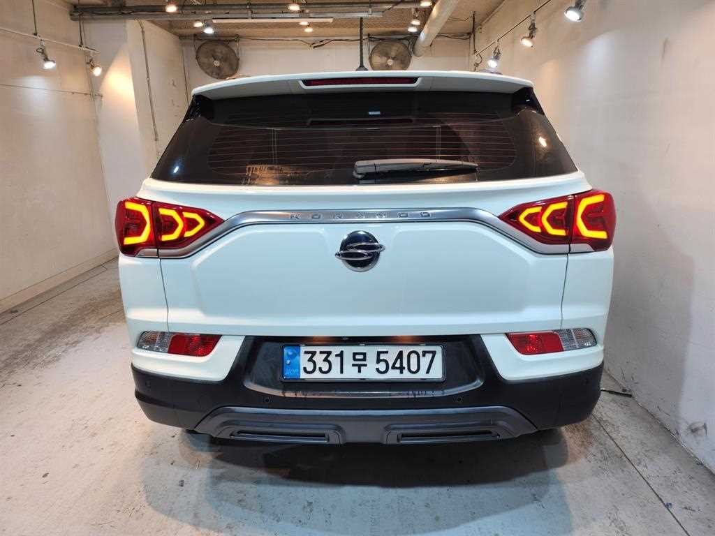 KG모빌리티(쌍용) 코란도 뷰티풀코란도 2WD 가솔린 1.5 C5 이미지 3