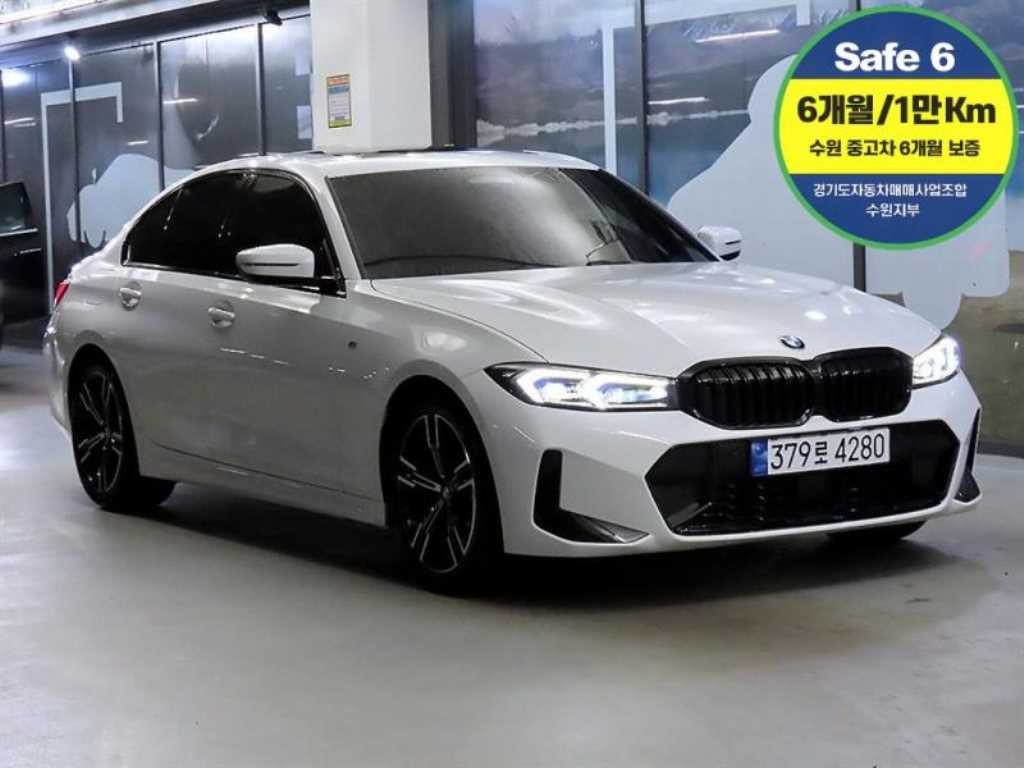 BMW 3시리즈 3시리즈 (G20) 320i M 스포츠 이미지 1