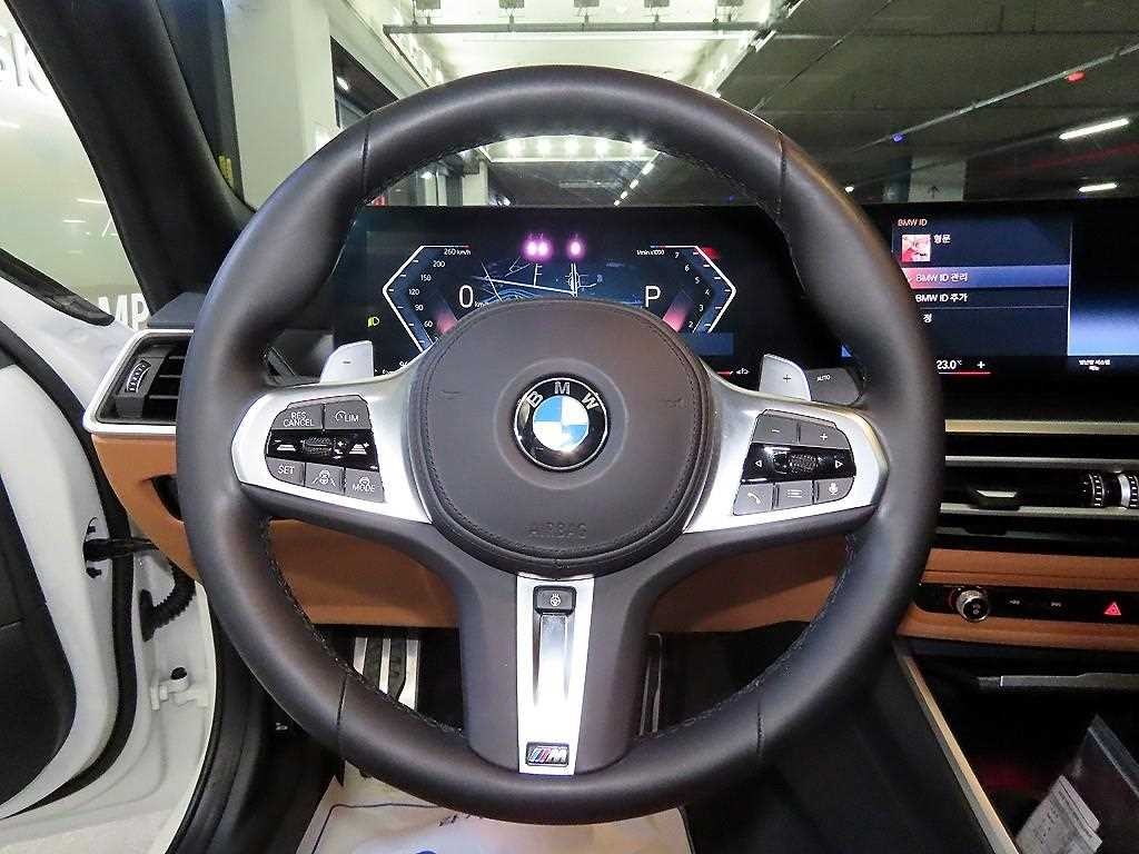 BMW 3시리즈 3시리즈 (G20) 320i M 스포츠 이미지 8
