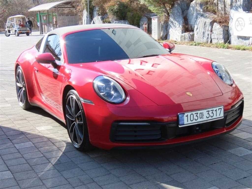 포르쉐 911 911(992) 타르가 4 이미지 2