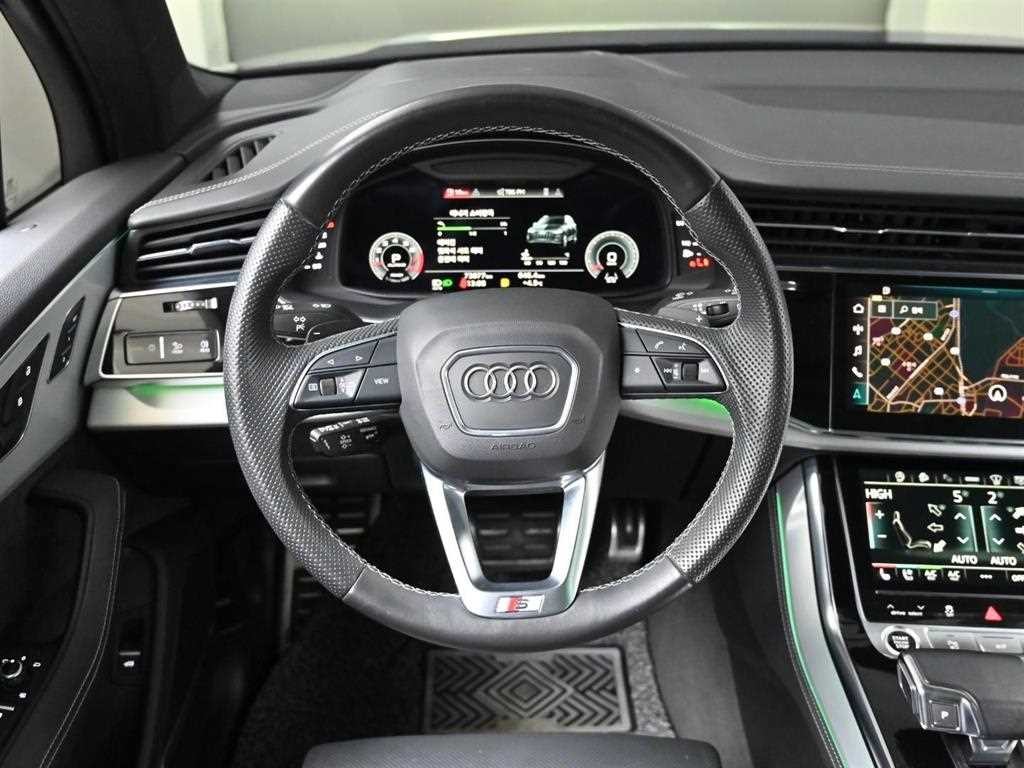 아우디 Q7 Q7 (4M) 55 TFSI 콰트로 프리미엄 이미지 13