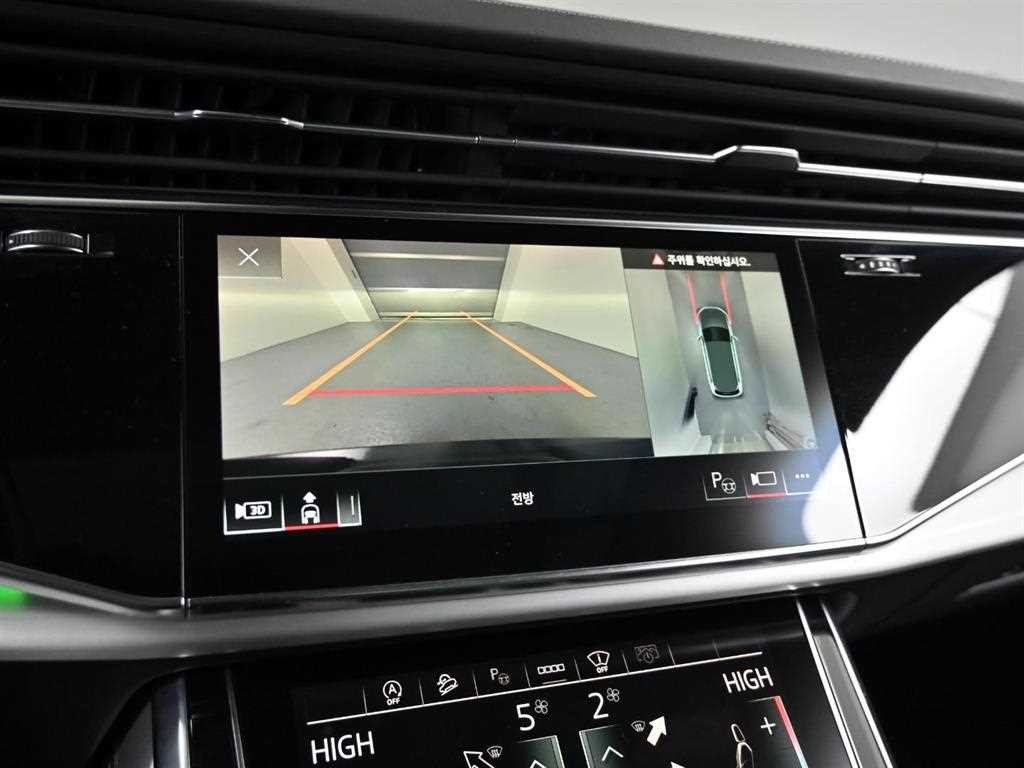 아우디 Q7 Q7 (4M) 55 TFSI 콰트로 프리미엄 이미지 15