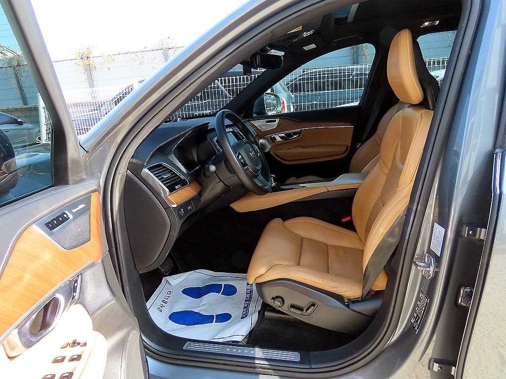볼보 XC90 XC90 2세대 2.0 D5 AWD 인스크립션 이미지 5