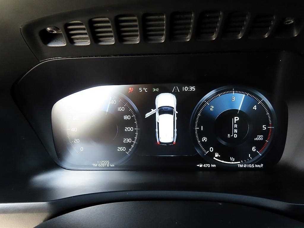 볼보 XC90 XC90 2세대 2.0 D5 AWD 인스크립션 이미지 9