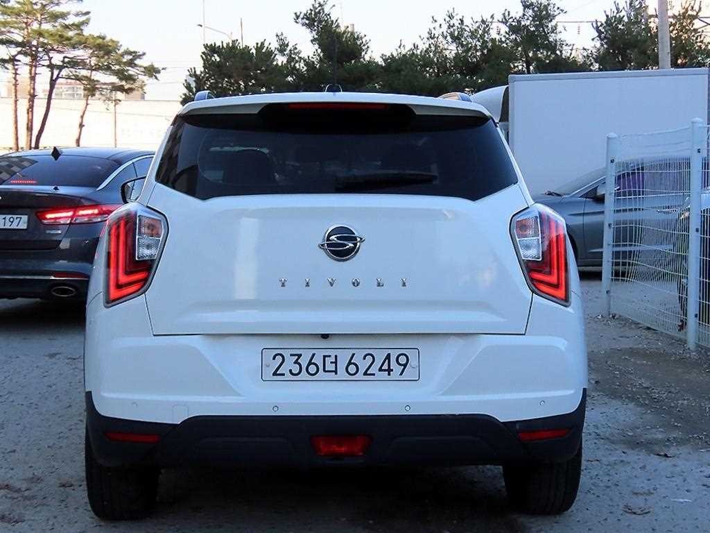 KG모빌리티(쌍용) 티볼리 베리 뉴 티볼리 2WD 가솔린 1.5 V3 이미지 4