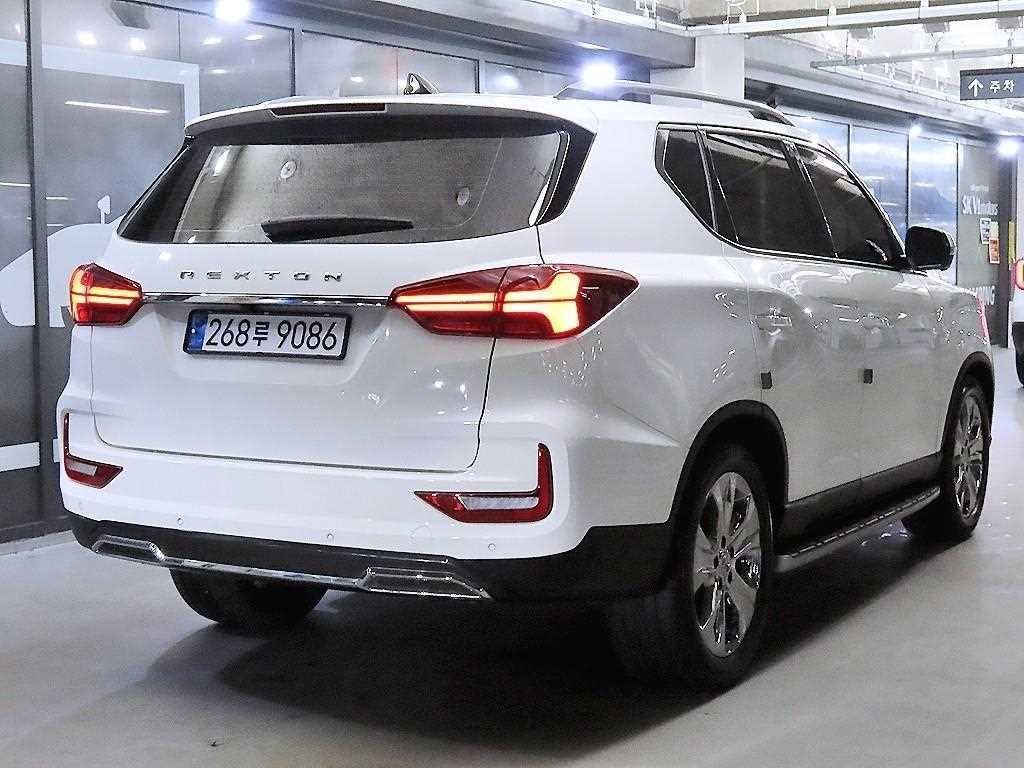 KG모빌리티(쌍용) 렉스턴 올 뉴 렉스턴 (Y450) 디젤 2.2 4WD 프레스티지 이미지 4