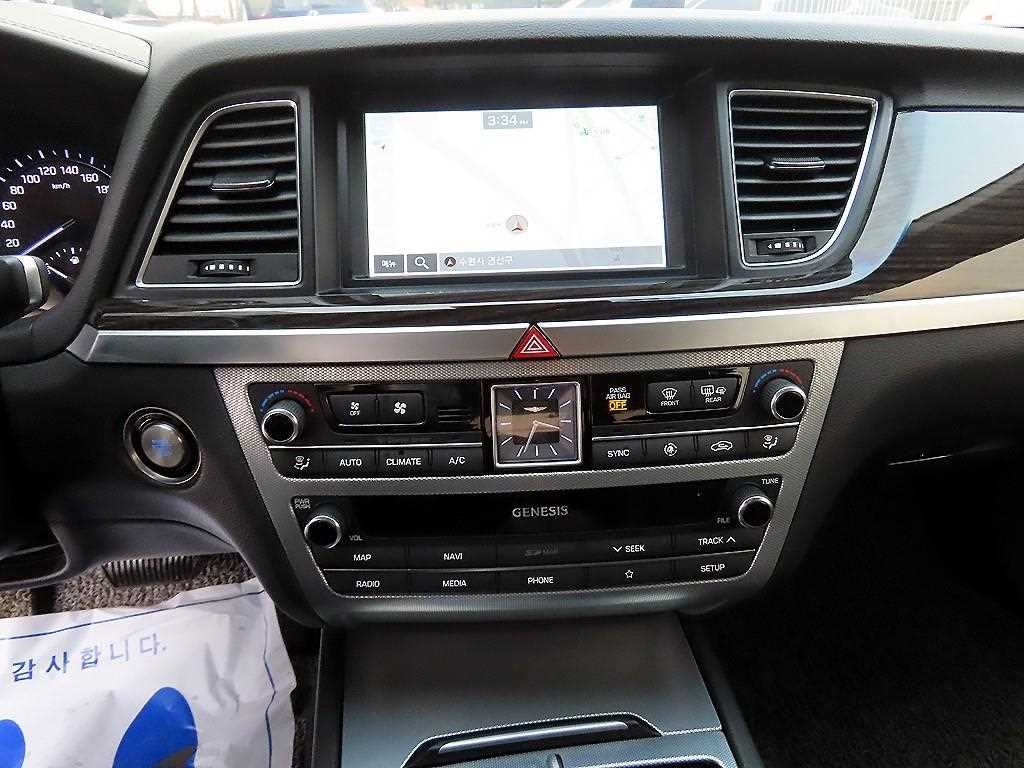 제네시스 G80 3.3 GDI AWD 럭셔리 스페셜 이미지 12
