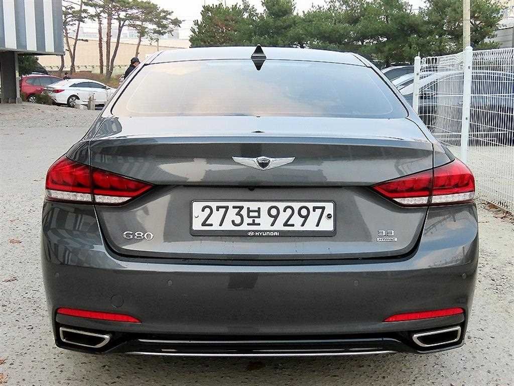 제네시스 G80 3.3 GDI AWD 럭셔리 스페셜 이미지 4