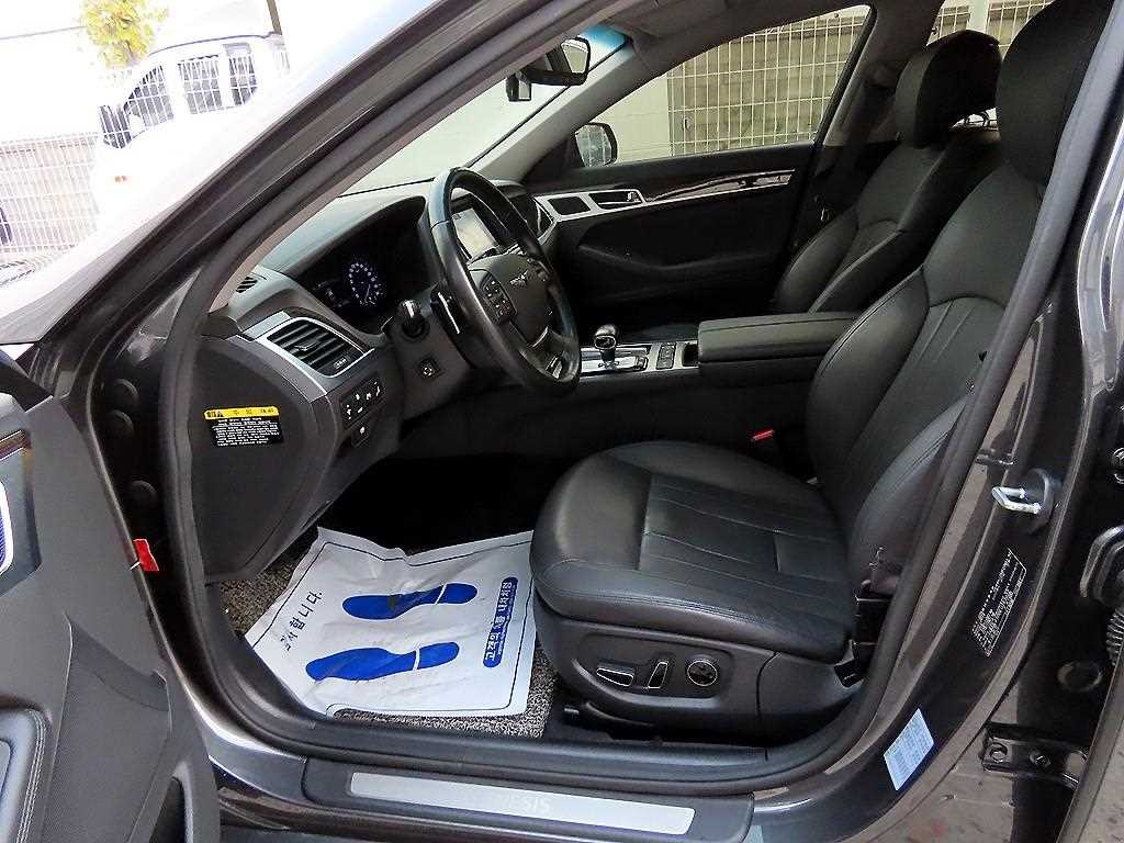 제네시스 G80 3.3 GDI AWD 럭셔리 스페셜 이미지 5