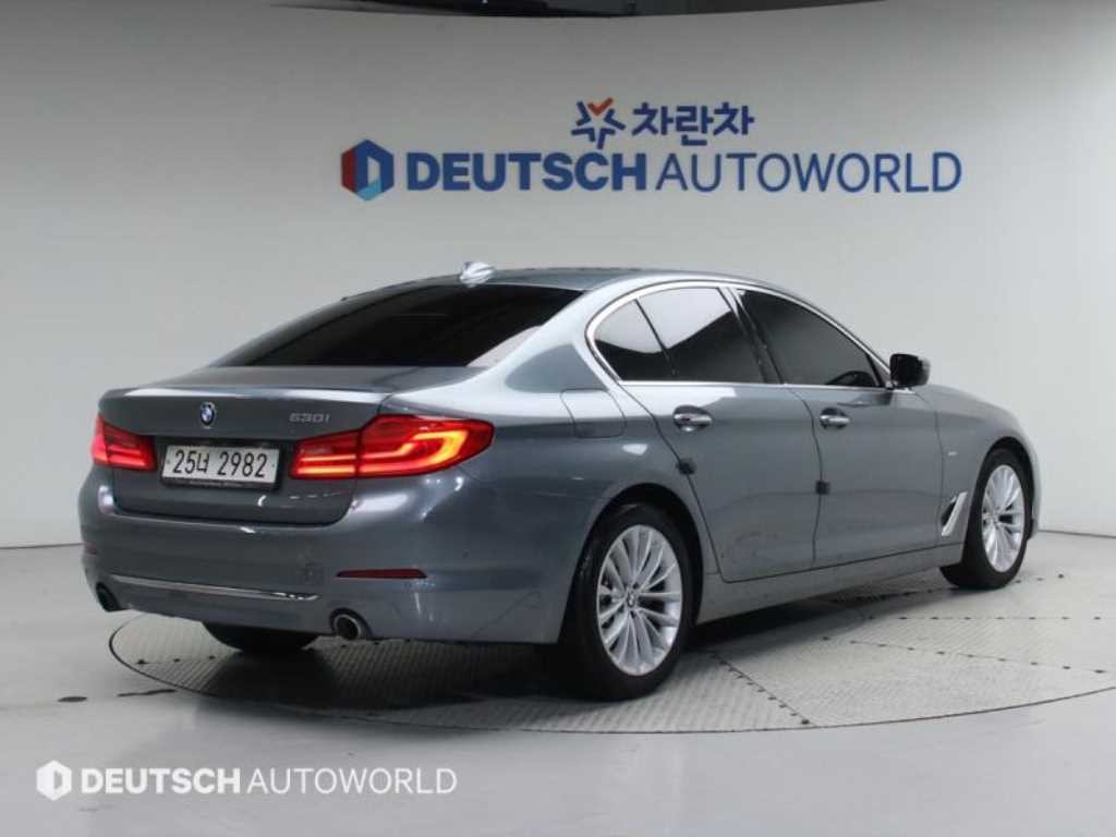 BMW 5시리즈 5시리즈 (G30) 530i 럭셔리 플러스 이미지 2