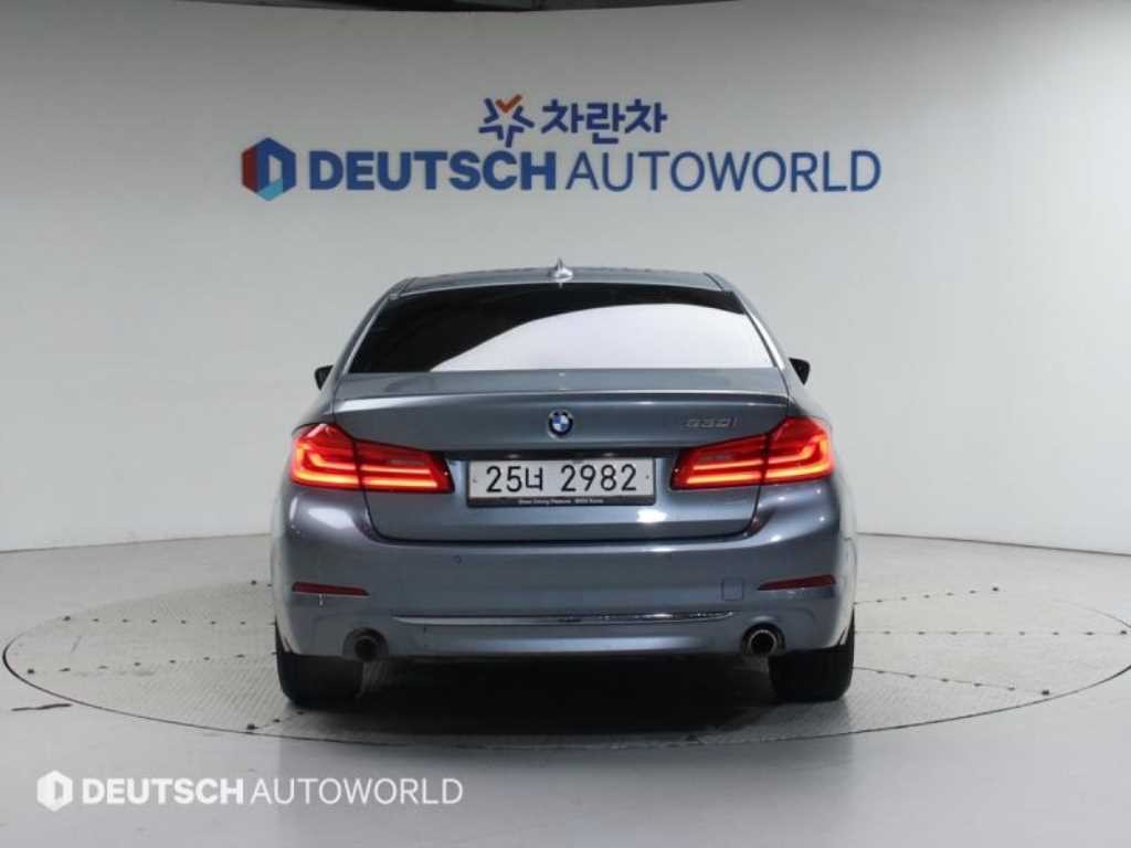 BMW 5시리즈 5시리즈 (G30) 530i 럭셔리 플러스 이미지 4