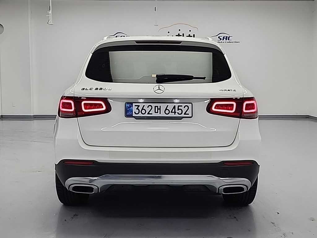벤츠 GLC 클래스 GLC클래스 X253 GLC 220 d 4MATIC 이미지 3