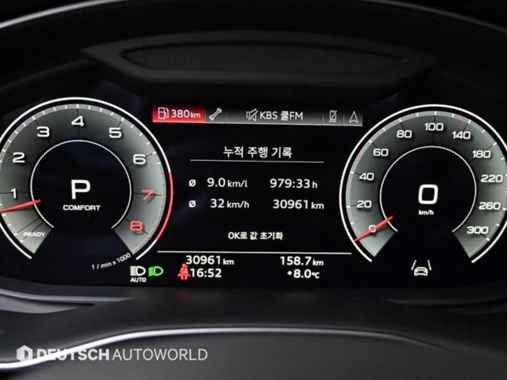 아우디 Q7 Q7 (4M) 55 TFSI 콰트로 프리미엄 이미지 8