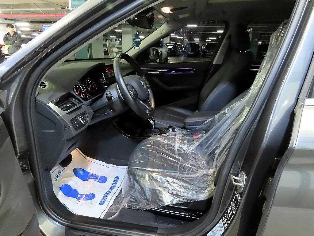 BMW X1 X1 (F48) xDrive 20i xLine 스페셜에디션 이미지 6