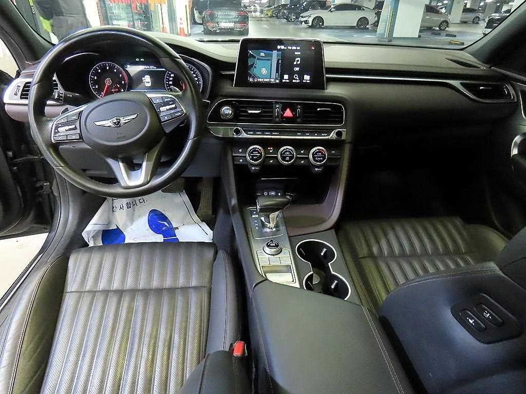 제네시스 G70 2.0T 엘리트 이미지 10