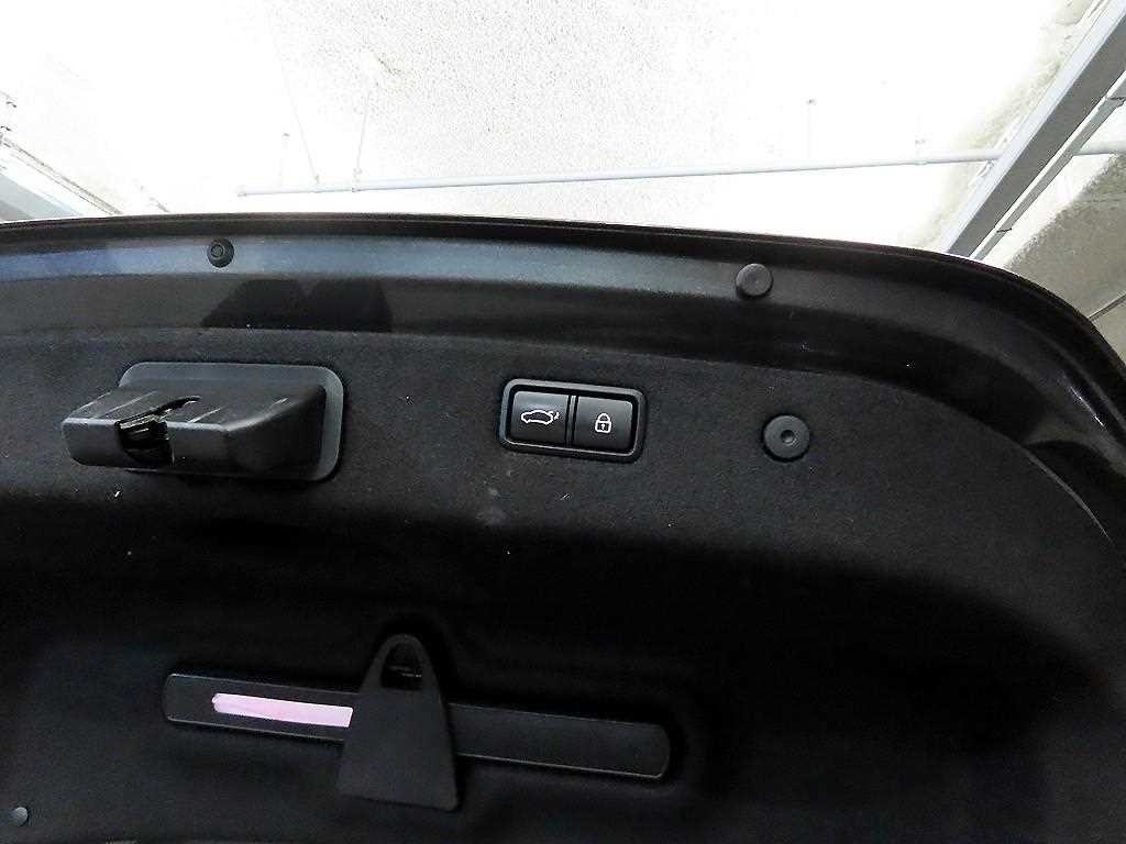 제네시스 G70 2.0T 엘리트 이미지 17