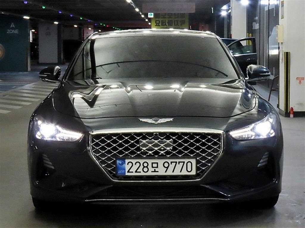 제네시스 G70 2.0T 엘리트 이미지 2
