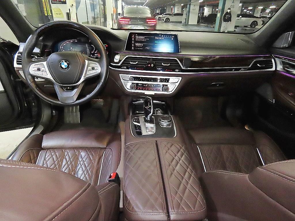 BMW 7시리즈 7시리즈 (G11) 750Li xDrive 디자인 퓨어 엑설런스 기본형 이미지 10