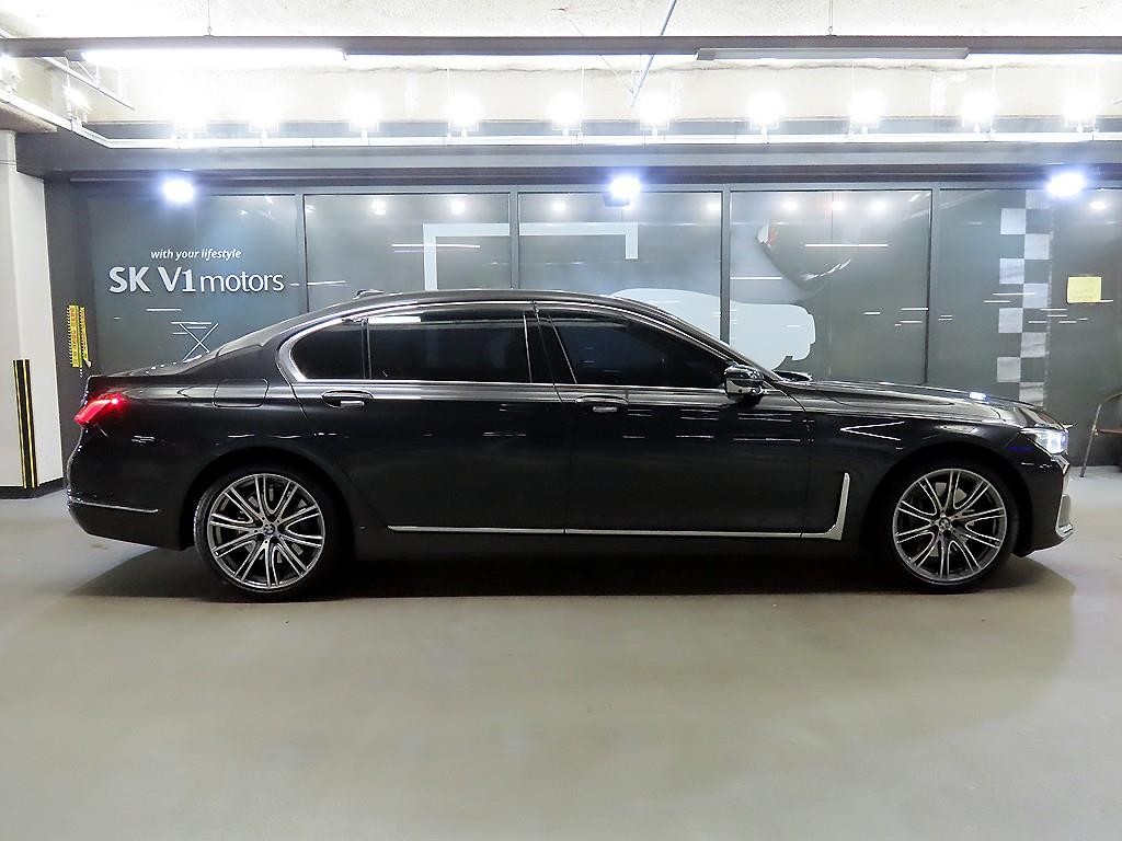 BMW 7시리즈 7시리즈 (G11) 750Li xDrive 디자인 퓨어 엑설런스 기본형 이미지 3