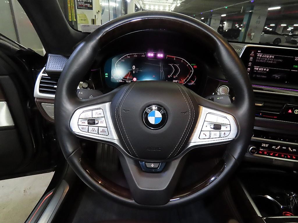 BMW 7시리즈 7시리즈 (G11) 750Li xDrive 디자인 퓨어 엑설런스 기본형 이미지 8