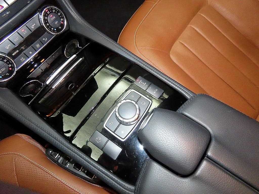 벤츠 CLS 클래스 CLS클래스 W218 CLS 400 AMG Line 이미지 13